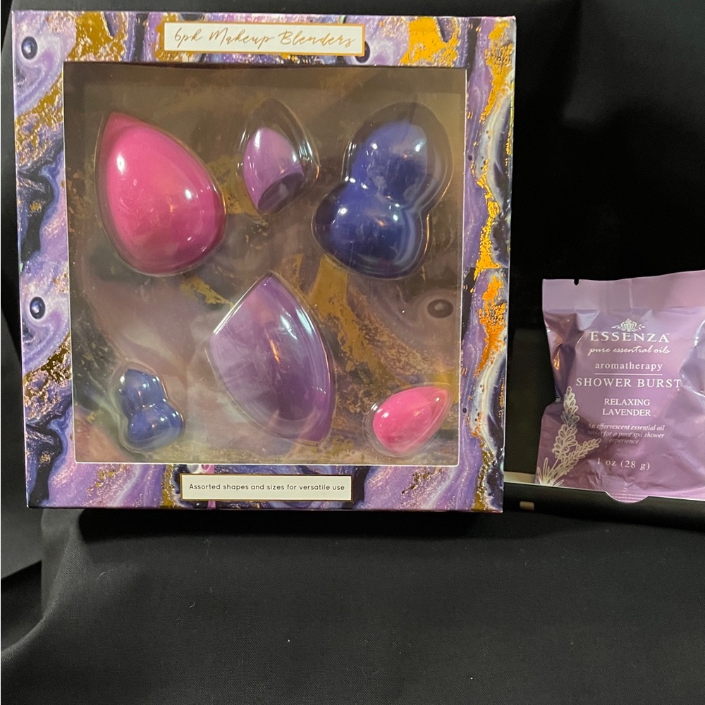 Makeup Blenders/Shower Burst